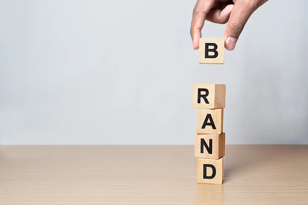 https://www.shutterstock.com/ja/image-photo/hand-placing-wooden-blocks-spelling-on-2627798953?trackingId=65c22c06-588a-4f7c-a9f1-7d99714597d8&listId=searchResults