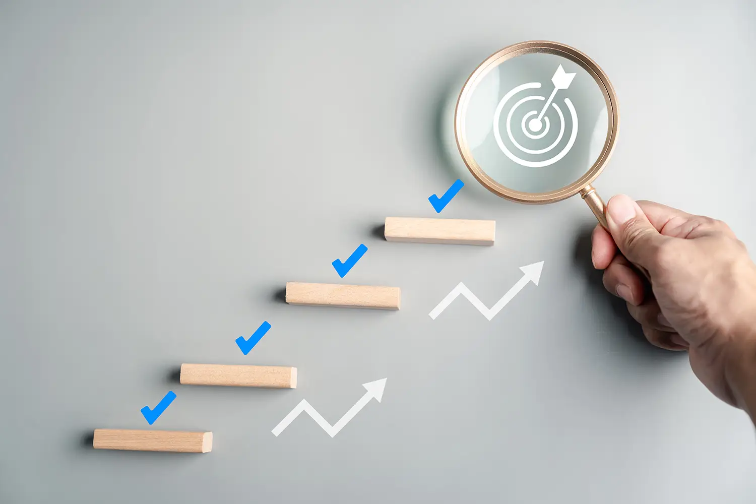 https://www.shutterstock.com/ja/image-photo/planning-achievement-wooden-blocks-arranged-steps-2689944637?trackingId=2d568423-62b4-4005-9330-2f24a43f465d&listId=searchResults