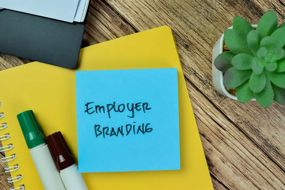 https://www.shutterstock.com/ja/image-photo/concept-employer-branding-write-on-sticky-2304553357?trackingId=5095eac7-2197-48ef-81b8-dec5f190fe51&listId=searchResults